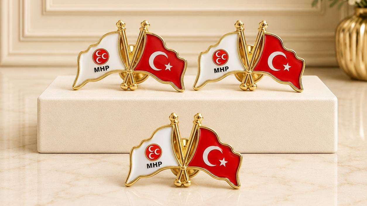 MHP rozet ve Türk bayrağı rozet modeli - toptan parti rozeti